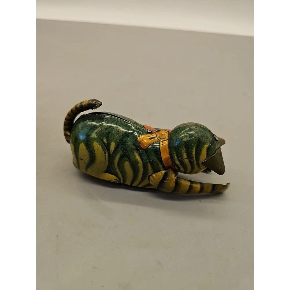 Japanese Tin Toy Cat
